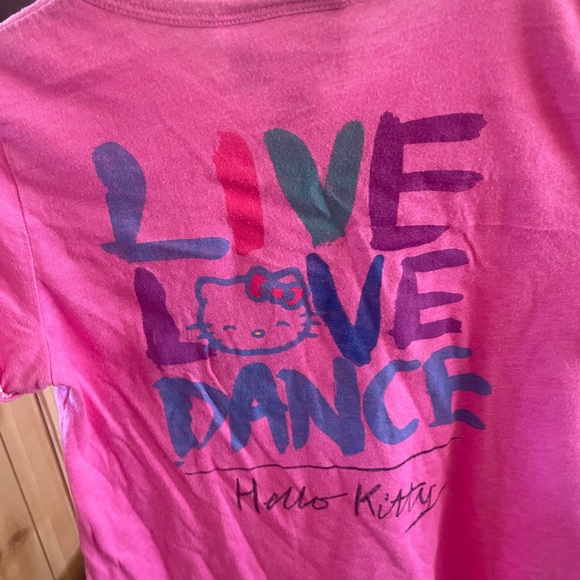 Hello kitty tshirt - Picture 3 of 4